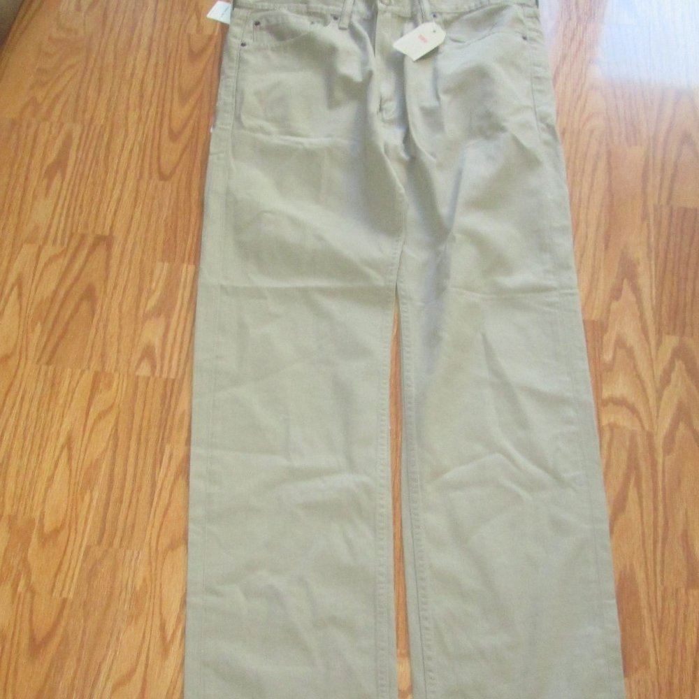 NWT Levi 505 regular 38x34 regular fit khaki jeans